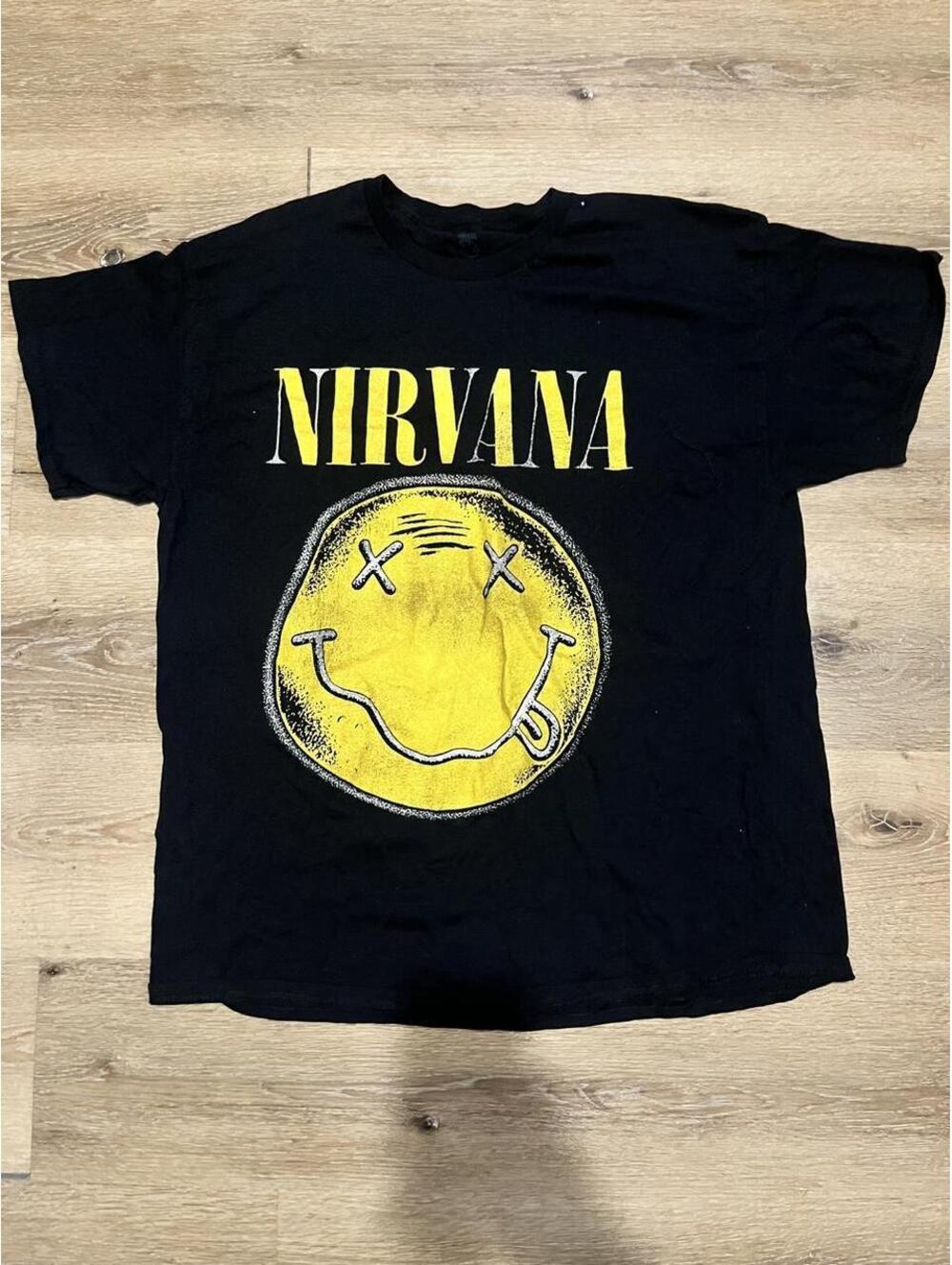 Nirvana Smiley Face Black Graphic Band Tee XL
